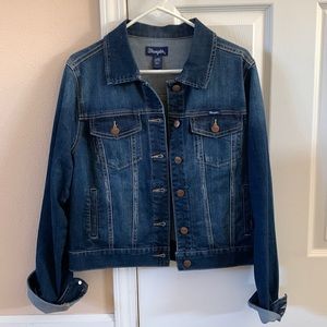 Wrangler Jean Jacket size Large